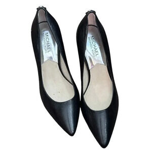 MICHAEL KORS MK Black Pointed Toe Flex Pump Mid-Heel Size 7M